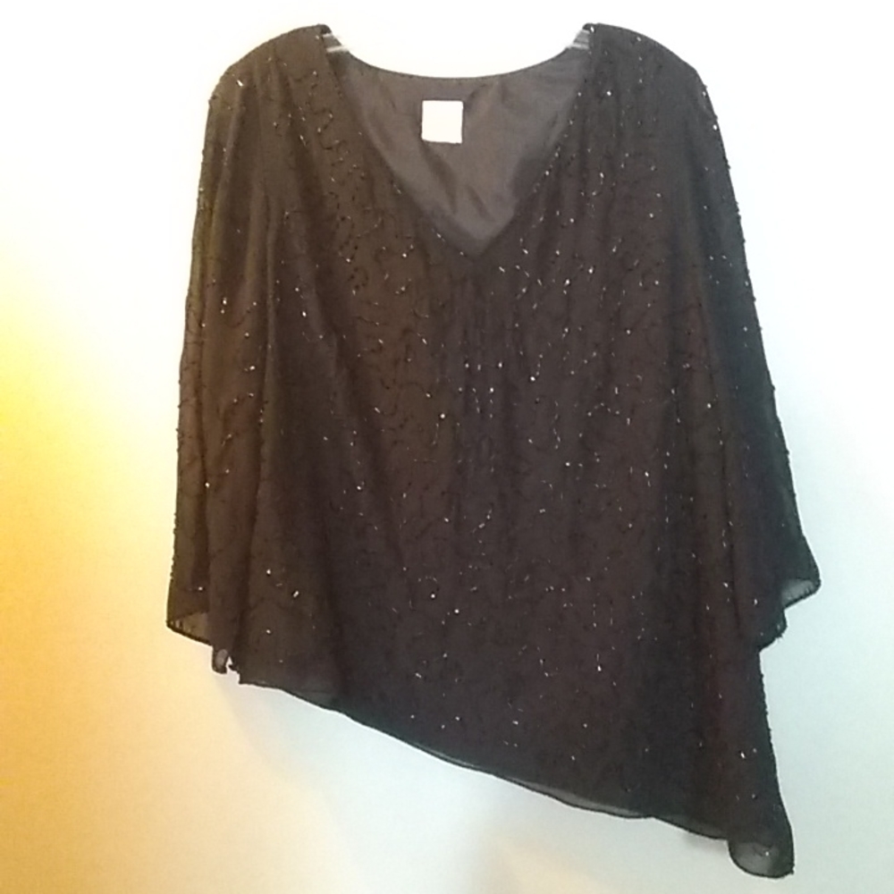 Dramatic Diagonal Top - image 1